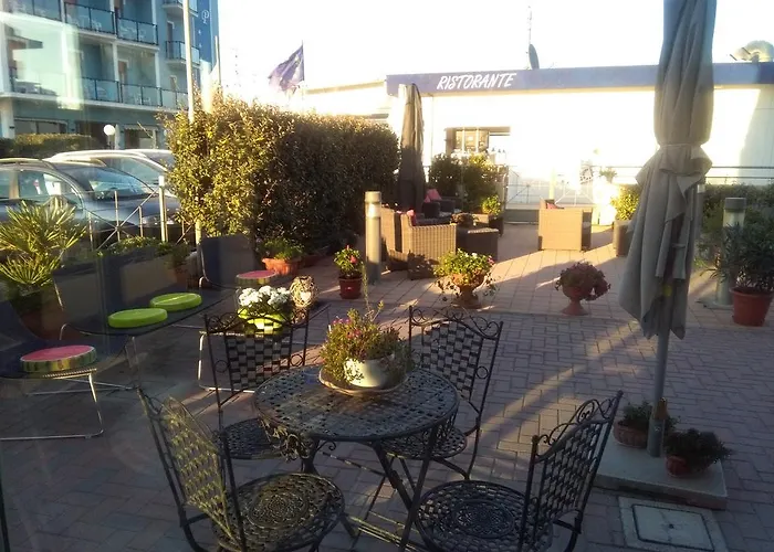 Moderno Lejlighedshotel Lido Di Savio