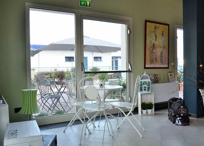 Apart Otel Moderno 2*