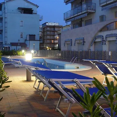 Appart hôtel Moderno Lido Di Savio