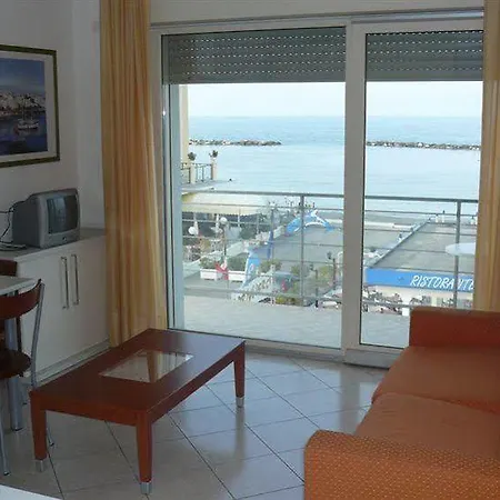 Aparthotel Moderno Lido Di Savio