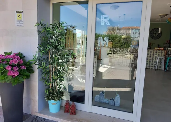 아파트호텔 Moderno 리도 디 사비오